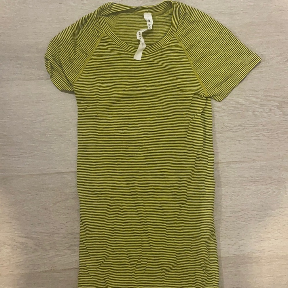 Lululemon swiftly size 2